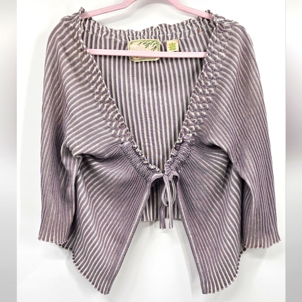 Sparrow Striped Gray White Shrug Sweater Size Medium